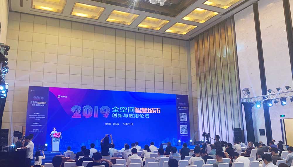 搭建舞臺(tái)的注意事項(xiàng)(圖1) 搭建舞臺(tái)的注意事項(xiàng)(圖1)