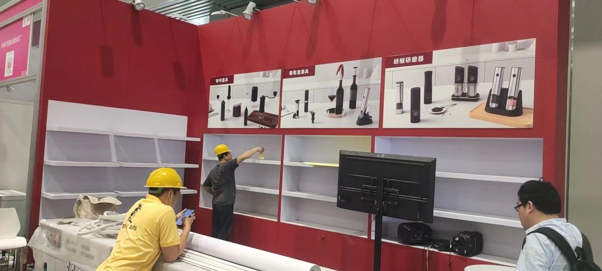 美國展會(huì)設(shè)計(jì)搭建的費(fèi)用預(yù)算及控制(圖1) 美國展會(huì)設(shè)計(jì)搭建的費(fèi)用預(yù)算及控制(圖1)