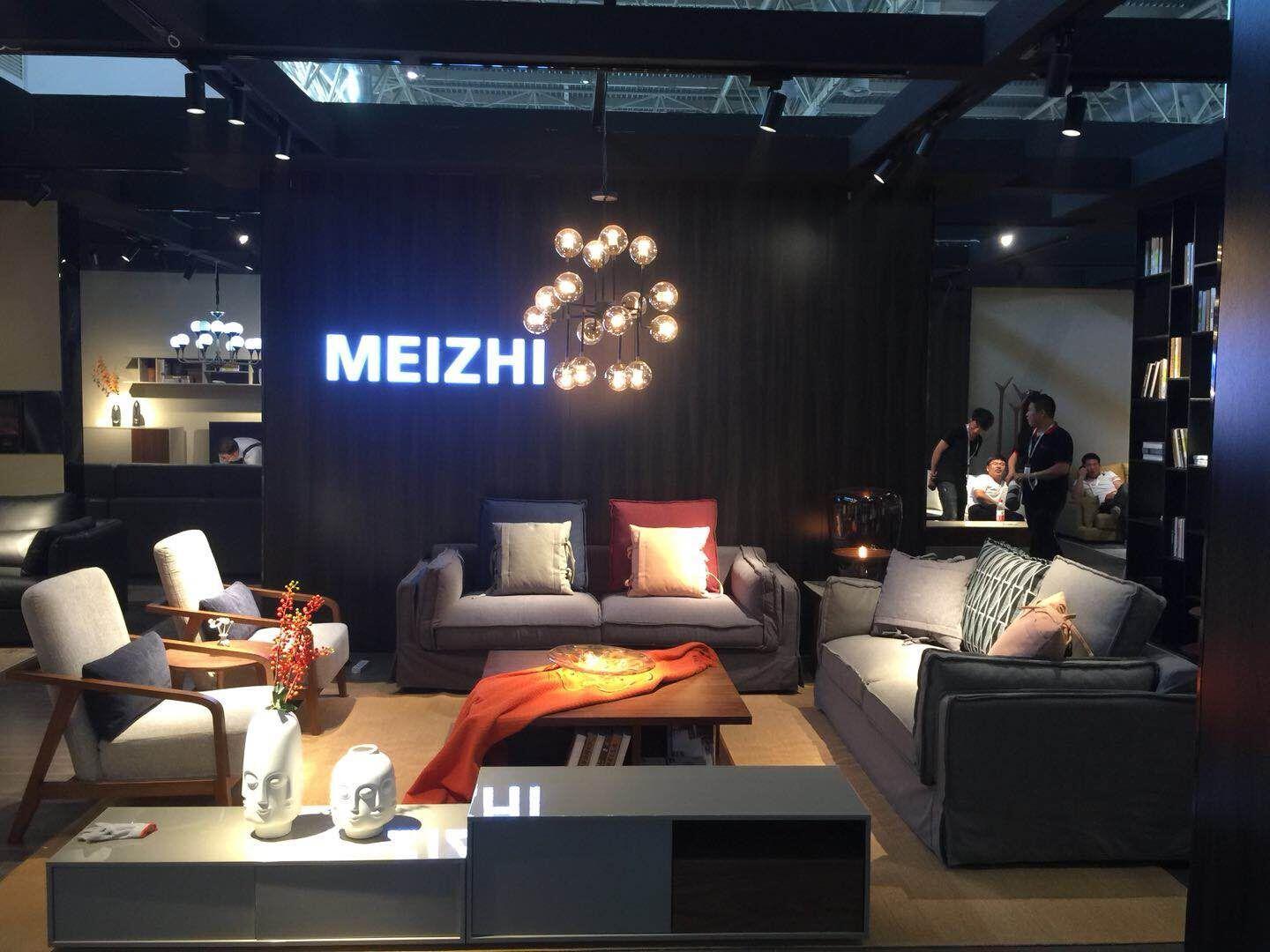 迪拜國際展會展位設(shè)計搭建，怎樣結(jié)合奢華與實用？(圖1)